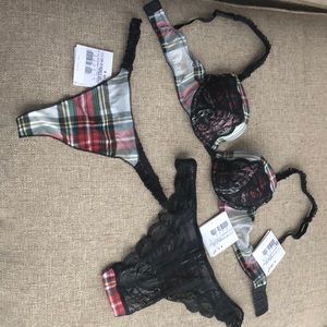 NWT Studio LA PERLA 3 piece set -bra 34, bottoms S